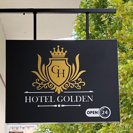 Hotel Golden Elbasan Exterior foto