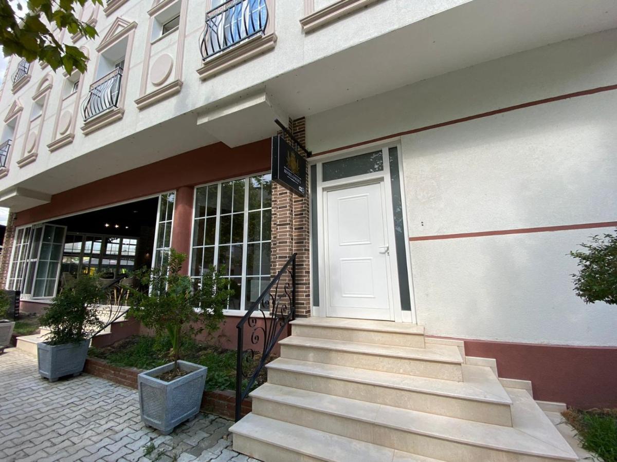 Hotel Golden Elbasan Exterior foto